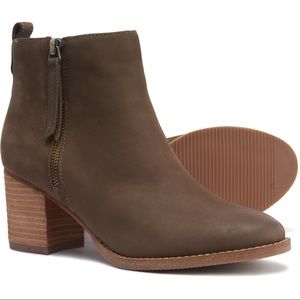Blondo Nova Waterproof booties